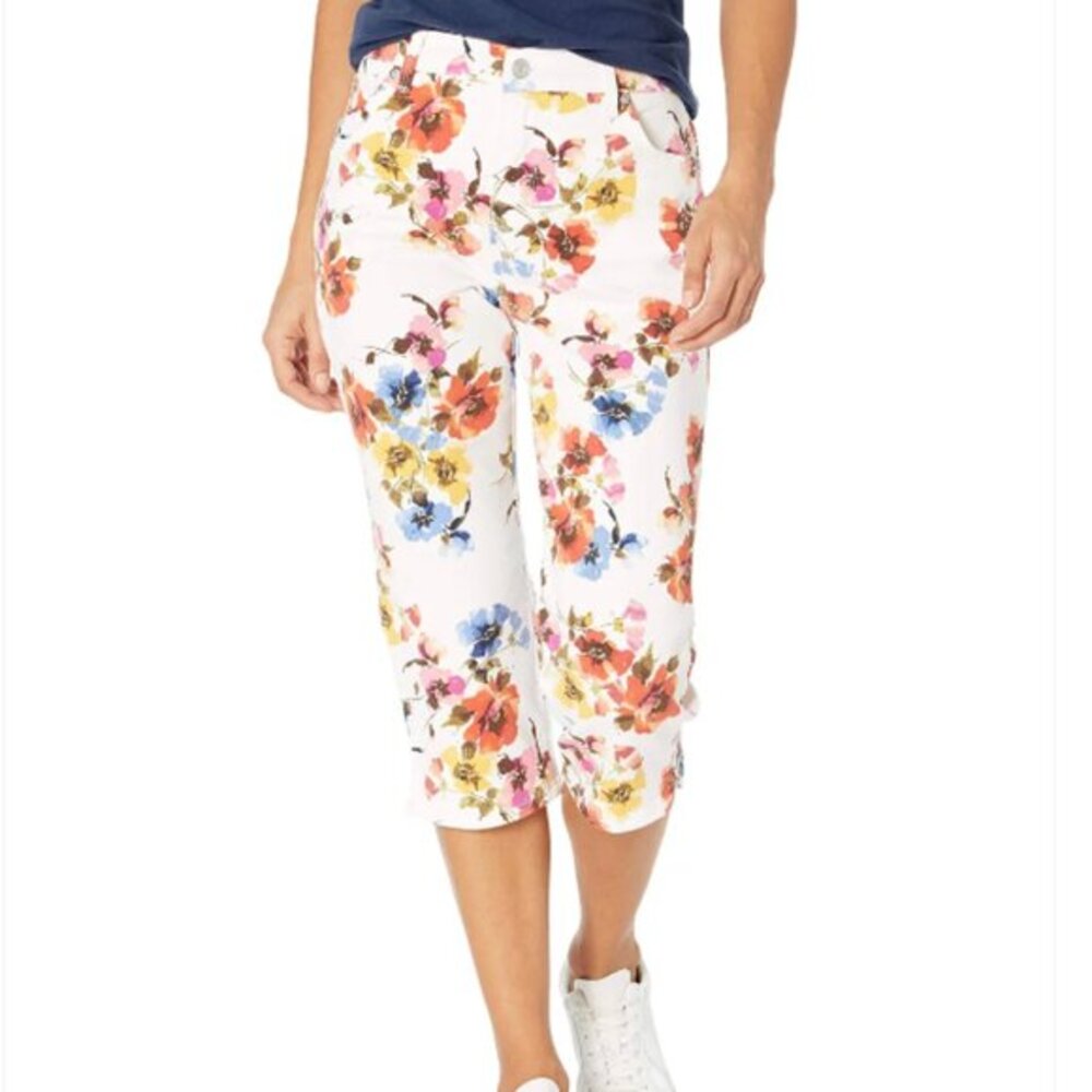 Gloria Vanderbilt Women's Petite Amanda Capri Pants, White, Size 8P